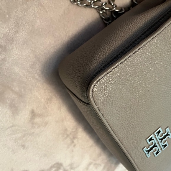 Tory Burch Classic Handbag - Picture 10 of 16